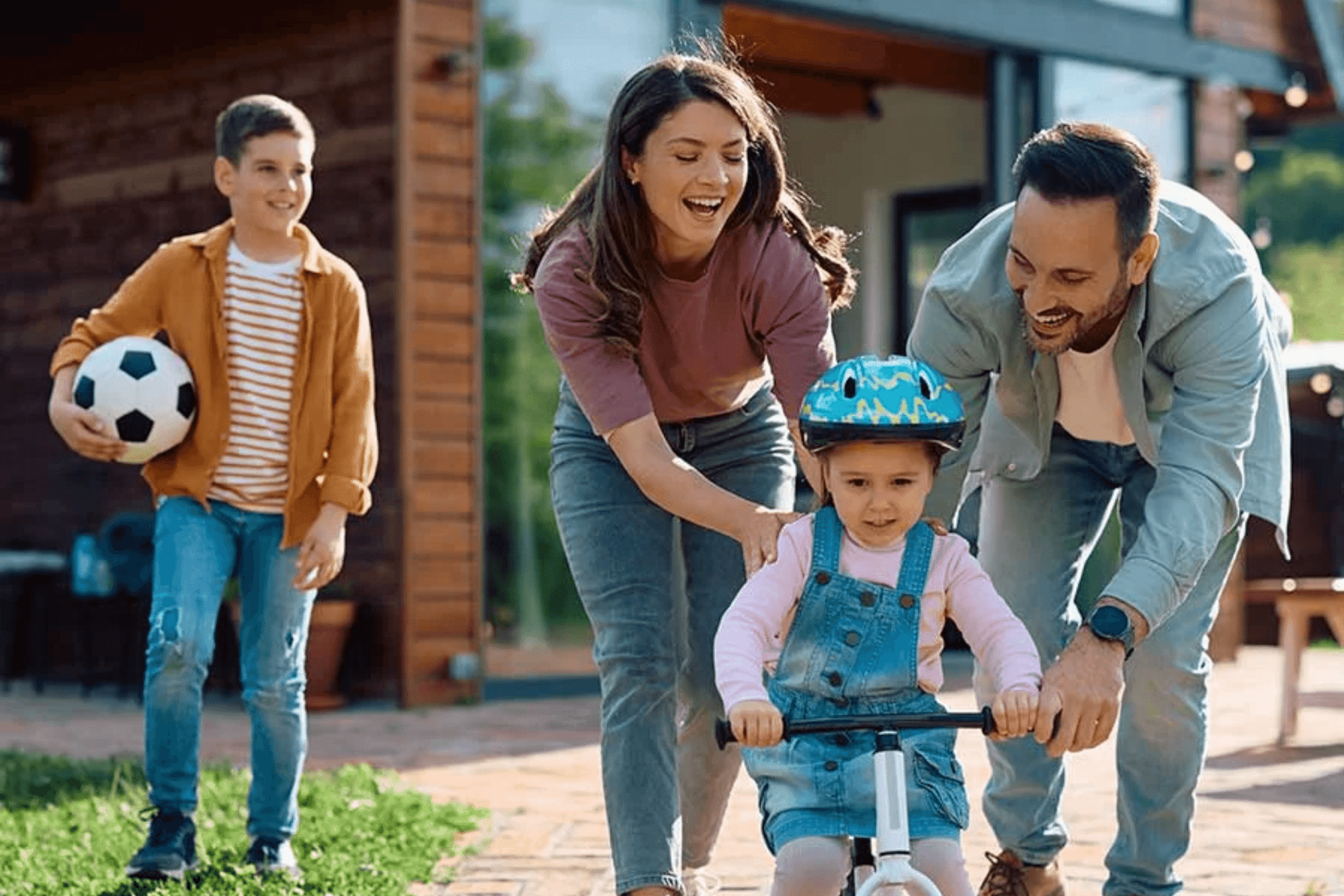 Refinancing Home Loans Hero (1)