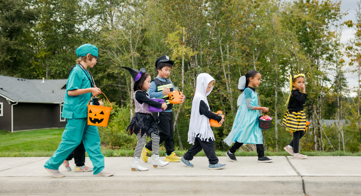 children treating for Halloween