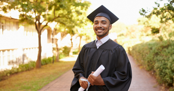 grad promo #2 email - header image